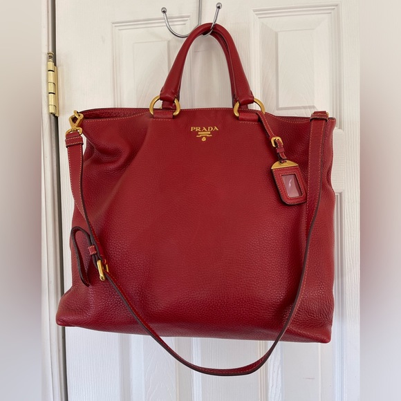 Prada Red Large Vitello Phenix Leather Shopper, 2-way shoulder bag, EUC - Picture 2 of 14